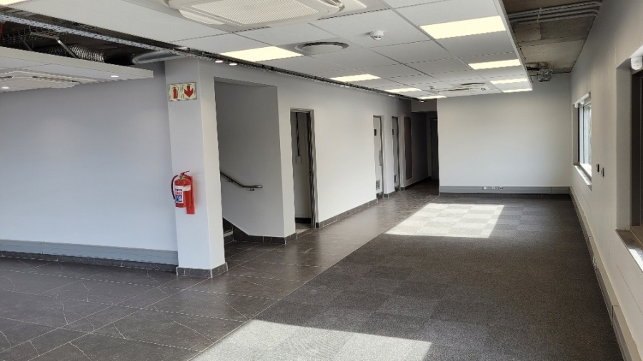 To Let commercial Property for Rent in Blackheath Industrial Western Cape